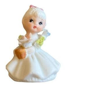 Porcelain Figurine Miniature Girl Vintage With Flowers Bouquet